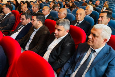 Şirvan Şəhər İcra Hakimiyyətinin başçısı İlqar Abbasov  növbəti səyyar görüş keçirib.