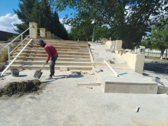 Şirvanda “Şəhərsalma və Memarlıq İli” çərçivəsində görülən abadlıq işləri davam etdirilir.