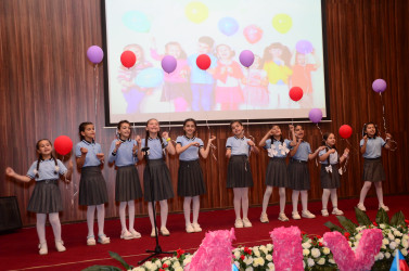 1 – İyun Uşaqların Beynəlxalq Müdafiəsi Günü Şirvan şəhərində silsilə tədbirlə qeyd edilib.