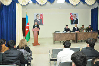 Şirvanda hərbi xidmətə çağırış, azadetmə və möhlət verilmə şərtlərinə dair maarifləndirici tədbir keçirilib.