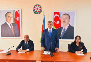 Şirvan Şəhər İcra Hakimiyyətinin başçısı İlqar Abbasov  növbəti səyyar görüş keçirib.