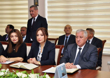 Şirvan Səhər İcra Hakimiyyətinin başçısı İlqar Abbasov vətəndaş qəbulu keçirib.