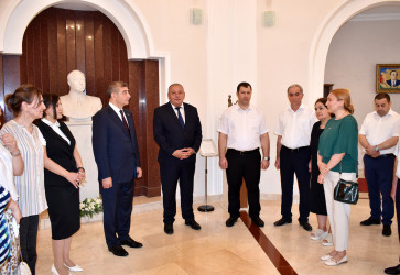 Şirvan şəhərində “17 iyun-tibb işçilərinin peşə bayramı günü” münasibətilə tədbir keçirilib.