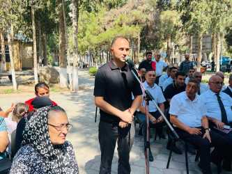 Şirvan Şəhər İcra Hakimiyyətinin başçısı İlqar Abbasov sakinlərlə növbəti səyyar görüş keçirib.