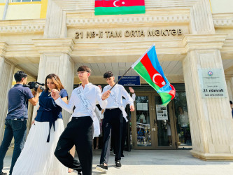 Şirvan Şəhər İcra Hakimiyyətinin başçısı İlqar Abbasov “Son zəng” tədbirində iştirak edib.