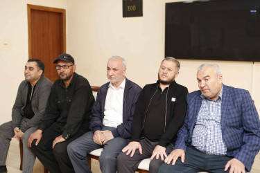 Şirvan Şəhər İcra Hakimiyyətinin başçısı İlqar Abbasov növbəti vətəndaş qəbulu keçirib.