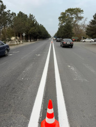 Şirvan şəhərində yol nişanlanma işlərinə başlanılıb.