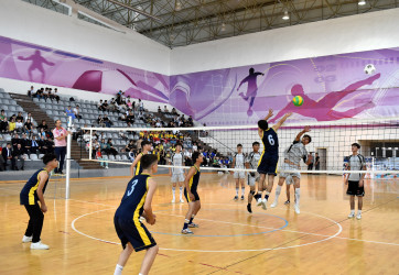 Şirvan şəhərində 28 May - Müstəqillik Gününə həsr olunmuş voleybol idman növü üzrə seleksiya xarakterli yarış keçirilib.