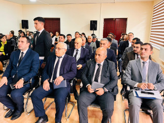 Şirvan Şəhər İcra Hakimiyyətinin başçısı İlqar Abbasov  növbəti səyyar görüş keçirib.