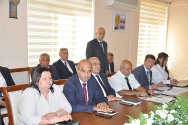 Şirvan Şəhər İcra Hakimiyyətinin başçısı İlqar Abbasov vətəndaş qəbulu keçirib.