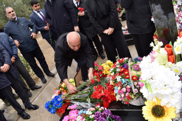 Şirvanda Vətən müharibəsinin şəhidi Kamran İlqar oğlu Fərəcovun anım günü qeyd olunub.