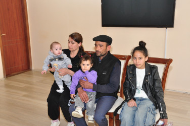 Şirvan Səhər İcra Hakimiyyətinin başçısı İlqar Abbasov vətəndaş qəbulu keçirib.