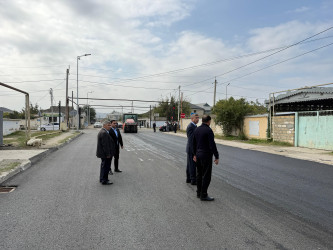 Şirvanda küçələrin asfaltlanması işləri davam etdirilir.