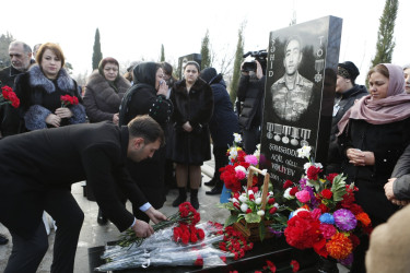 Şirvanda Vətən müharibəsinin şəhidi Vəliyev Şəmsəddin Aqil oğlunun doğum günü qeyd olunub.