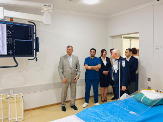 Şəhid anası müalicə aldığı xəstəxanada ziyarət edilib.