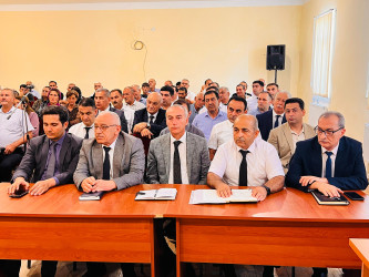 Şirvan Şəhər İcra Hakimiyyətinin başçısı İlqar Abbasov növbəti səyyar görüş keçirib.