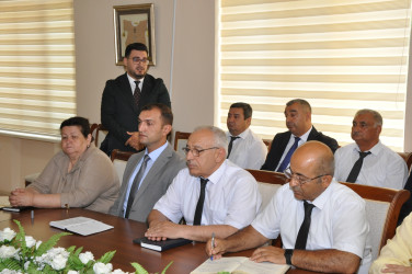 Şirvan Səhər İcra Hakimiyyətinin başçısı İlqar Abbasov vətəndaş qəbulu keçirib.