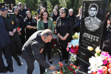 Şirvanda şəhid Nicat Hüseynovun xatirəsi anılıb.
