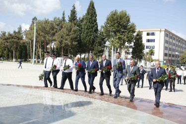 Şirvan şəhərində  Ümummilli lider Heydər Əliyevin 100 illiyinə həsr olunmuş konfrans keçirilib.