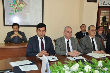 Şirvan Səhər İcra Hakimiyyətinin başçısı İlqar Abbasov vətəndaş qəbulu keçirib.