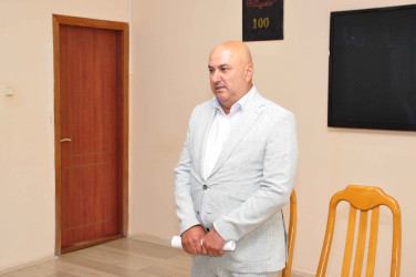 Şirvan Səhər İcra Hakimiyyətinin başçısı İlqar Abbasov vətəndaş qəbulu keçirib.