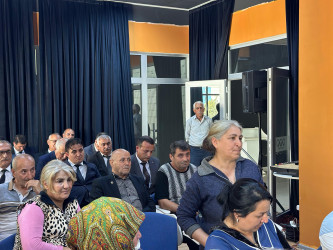 Şirvan Şəhər İcra Hakimiyyətinin başçısı İlqar Abbasov növbəti səyyar görüş keçirib.