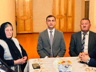 Şirvanda “27 sentyabr - Anım Günü” ərəfəsində şəhid ailələri ziyarət olunub.