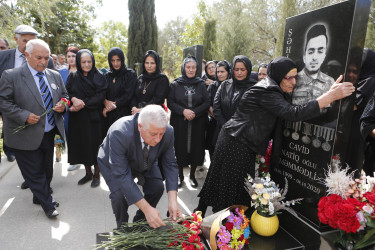 Vətən müharibəsi şəhidi Cavid Məmmədlinin anım günü qeyd edilib.