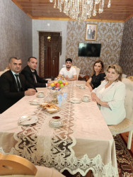 Şirvan şəhərində “Anım Günü” ərəfəsində şəhid ailələri və müharibə əlilləri ziyarət olunur