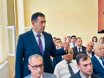 Şirvan Şəhər İcra Hakimiyyətinin başçısı İlqar Abbasov növbəti səyyar görüş keçirib.