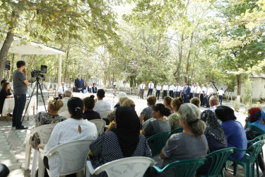 Şirvan Şəhər İcra Hakimiyyətinin başçısı İlqar Abbasov sakinlərlə növbəti səyyar görüş keçirib 02.08.2023