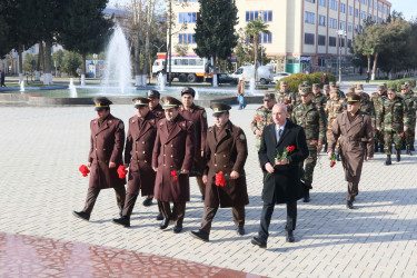 16 dekabr - Fövqəladə Hallar Nazirliyi işçilərinin peşə bayramı günü qeyd olunub.