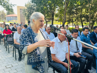 Şirvan Şəhər İcra Hakimiyyətinin başçısı İlqar Abbasov növbəti səyyar görüş keçirib.