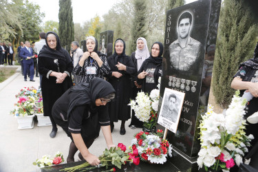 Vətən müharibəsi şəhidi Nicat Hüseynovun anım günü qeyd edilib.