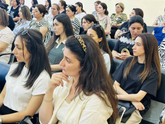 Şirvan Şəhər İcra Hakimiyyətinin başçısı İlqar Abbasov növbəti səyyar görüş keçirib.