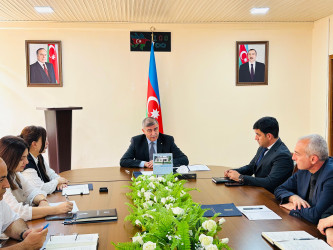 Şirvan Şəhər İcra Hakimiyyətinin başçısı İlqar Abbasov növbəti vətəndaş qəbulu keçirib.