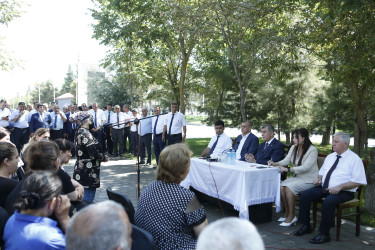 Şirvan Şəhər İcra Hakimiyyətinin başçısı İlqar Abbasov sakinlərlə növbəti səyyar görüş keçirib 20.07.2023