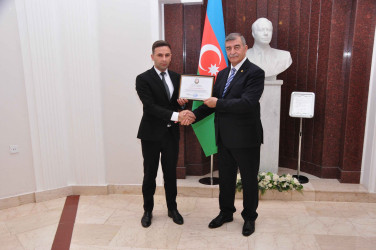 Şirvanda dövlət qulluqçularının peşə bayramı qeyd edilib.