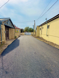 Şirvanda küçələrin asfaltlanması işləri davam etdirilir.