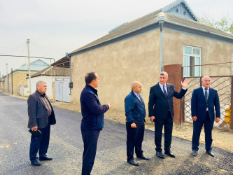 Şirvanda küçələrin asfaltlanması işləri davam etdirilir.