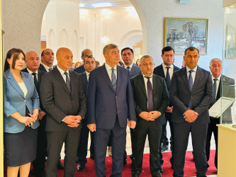 Şirvanda dövlət qulluqçularının peşə bayramı qeyd edilib.