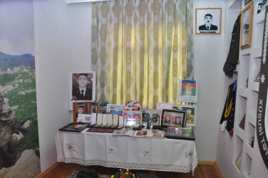 Şirvan Şəhər İcra Hakimiyyətinin başçısı İlqar Abbasov Anım Günü ərəfəsində şəhid ailələrini və müharibə əlillərini ziyarət edib.