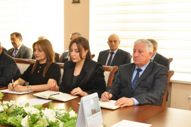 Şirvan Səhər İcra Hakimiyyətinin başçısı İlqar Abbasov vətəndaş qəbulu keçirib.