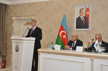 Yeni Azərbaycan Partiyası Şirvan şəhər təşkilatının təsis olunmasının 33 illiyinə həsr olunmuş tədbir keçirilib.