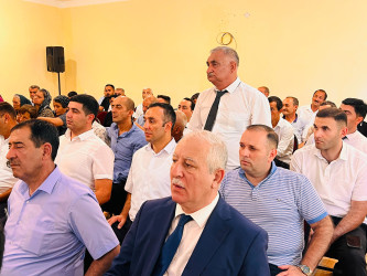 Şirvan Şəhər İcra Hakimiyyətinin başçısı İlqar Abbasov növbəti səyyar görüş keçirib.