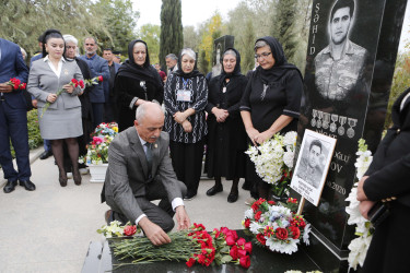 Vətən müharibəsi şəhidi Nicat Hüseynovun anım günü qeyd edilib.