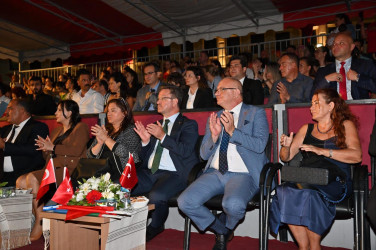 Şirvan şəhərinin nümayəndə heyəti Türkiyənin Manisa şəhərində konsert proqramında iştirak edib.