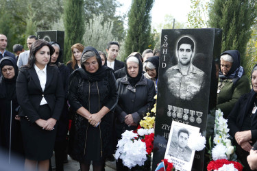 Vətən müharibəsi şəhidi Nicat Hüseynovun anım günü qeyd edilib.