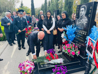 Şirvanda Vətən müharibəsi şəhidi Zeynal Zülfüqarlının xatirəsi anılıb.