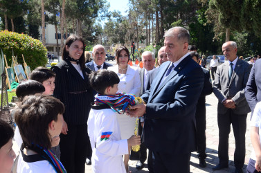 1 – İyun Uşaqların Beynəlxalq Müdafiəsi Günü Şirvan şəhərində silsilə tədbirlə qeyd edilib.